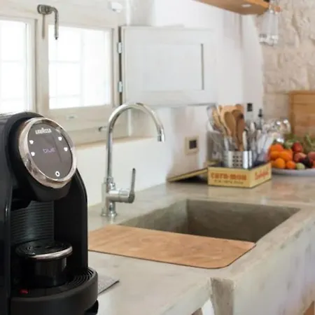 Charming Trulli Ostuni فيلة سيغلي ميسابيكا
